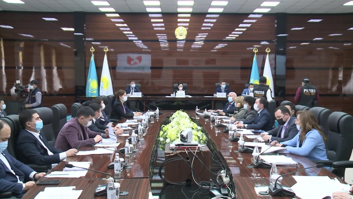 «NUR OTAN» ПАРТИЯСЫНЫҢ ФРАКЦИЯ ОТЫРЫСЫ ӨТТІ