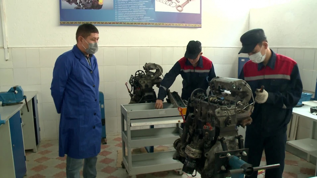 "ЖАС МАМАН" ЖОБАСЫ - ЖАРҚЫН БОЛАШАҚТЫҢ ТЕТІГІ