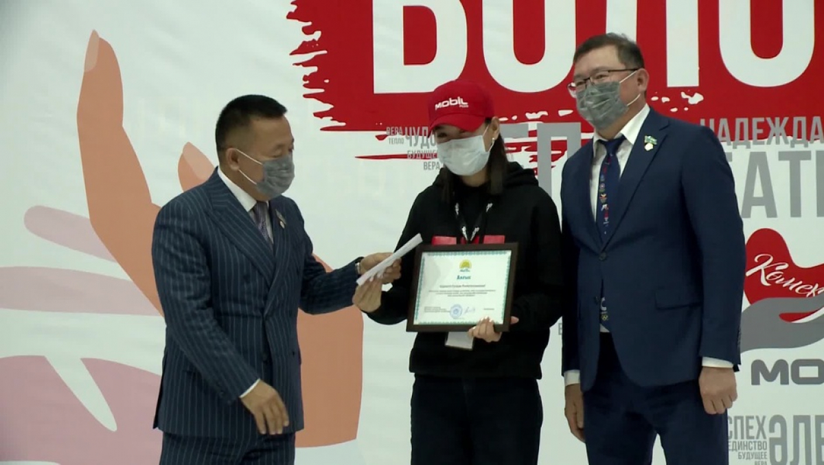 ШЫМКЕНТТЕ ҮЗДІК ЕРІКТІЛЕР МАРАПАТТАЛДЫ