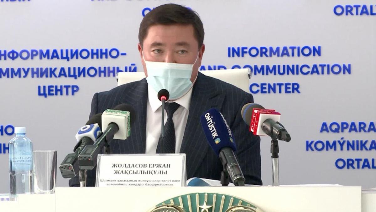 Шымкентте биыл 300 шақырым жол жөнделеді