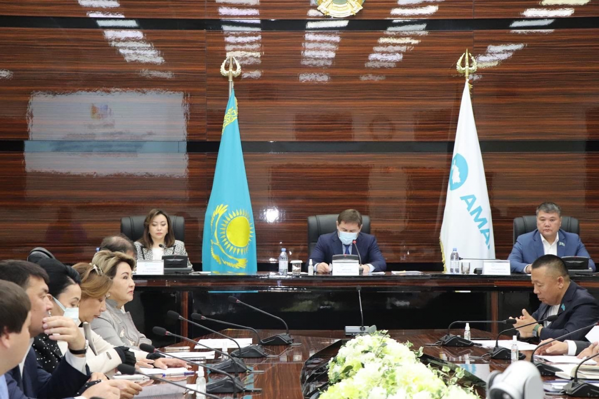 Фракция отырысы өтті