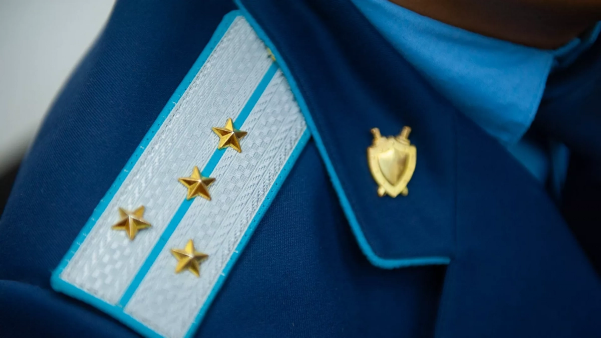 Ұйымдасқан топтың құрамында қылмыс жасады деп айыпталған үш кәсіпкер үйқамаққа жіберілді