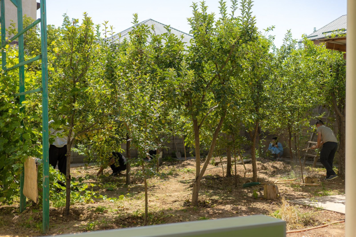 ЖАСТАР ЗЕЙНЕТКЕРДІҢ АҚ БАТАСЫН АЛДЫ