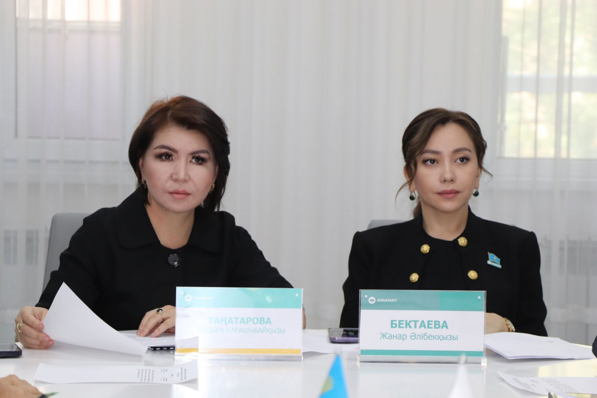 «AMANAT» партиясы Шымкент қалалық филиалы жанындағы Сыбайлас жемқорлыққа қарсы іс-қимыл жөніндегі кеңесінің кезекті отырысы өтті.