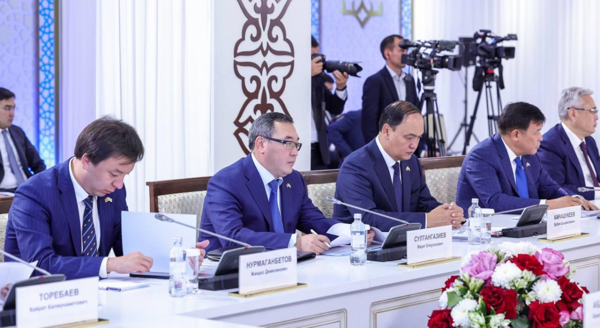 Таразда Қазақстан мен Қырғызстан Премьер-Министрлері келіссөз жүргізді