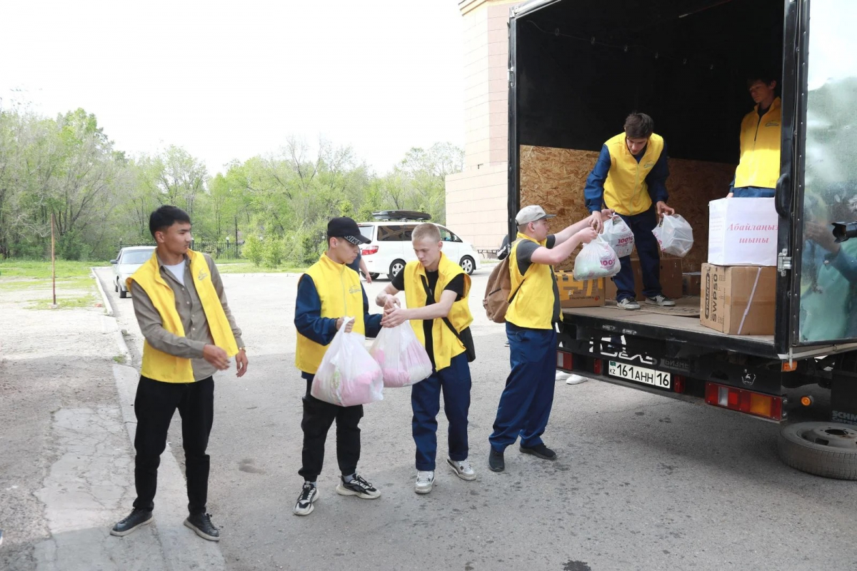 ГУМАНИТАРНУЮ ПОМОЩЬ ИЗ ВКО ОТПРАВИЛИ В ГОРОД АРКАЛЫК
