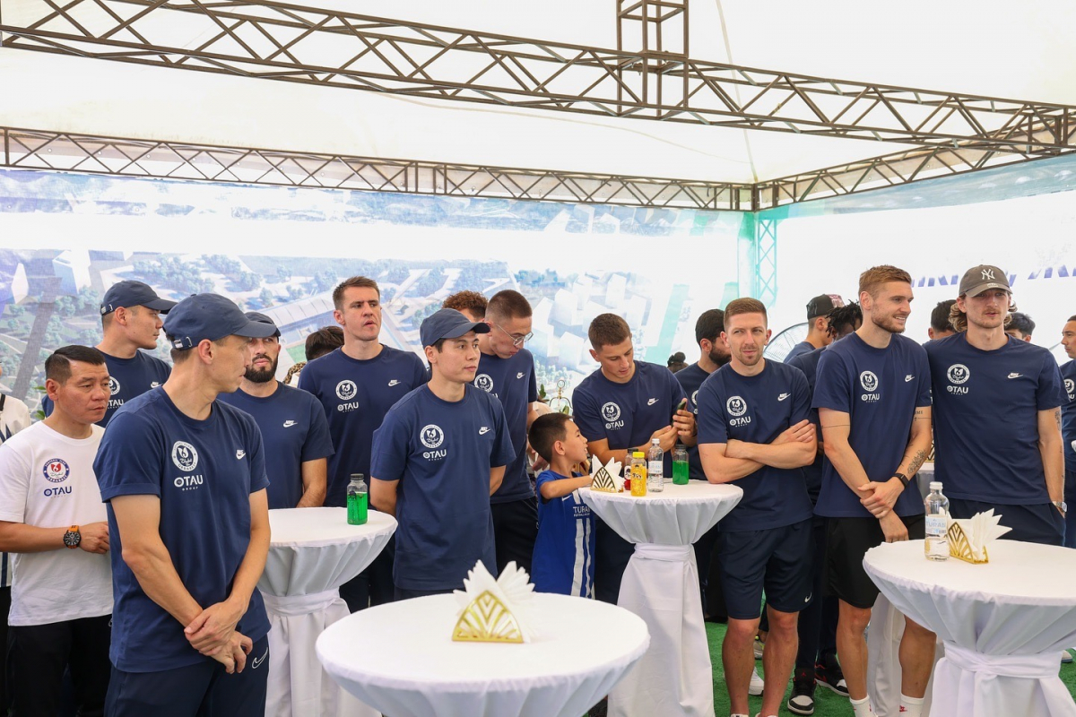 ШЫМКЕНТТЕ ЖАҢА ЗАМАНАУИ СТАДИОН ҚҰРЫЛЫСЫ БАСТАЛДЫ