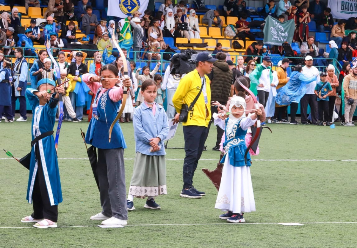ШҚО -да  дәстүрлі садақ атудан жасөспірімдер арасында ел чемпионаты басталды