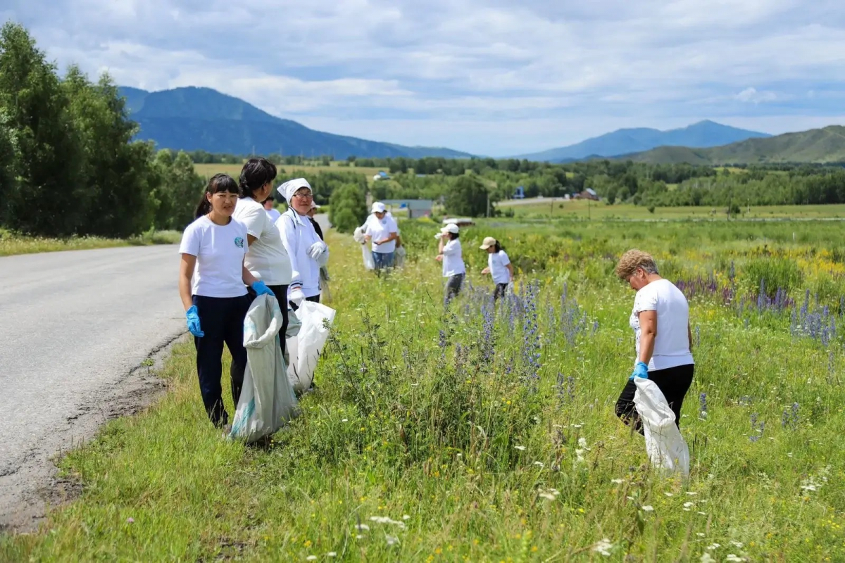 В туристическом районе ВКО прошла акция чистоты