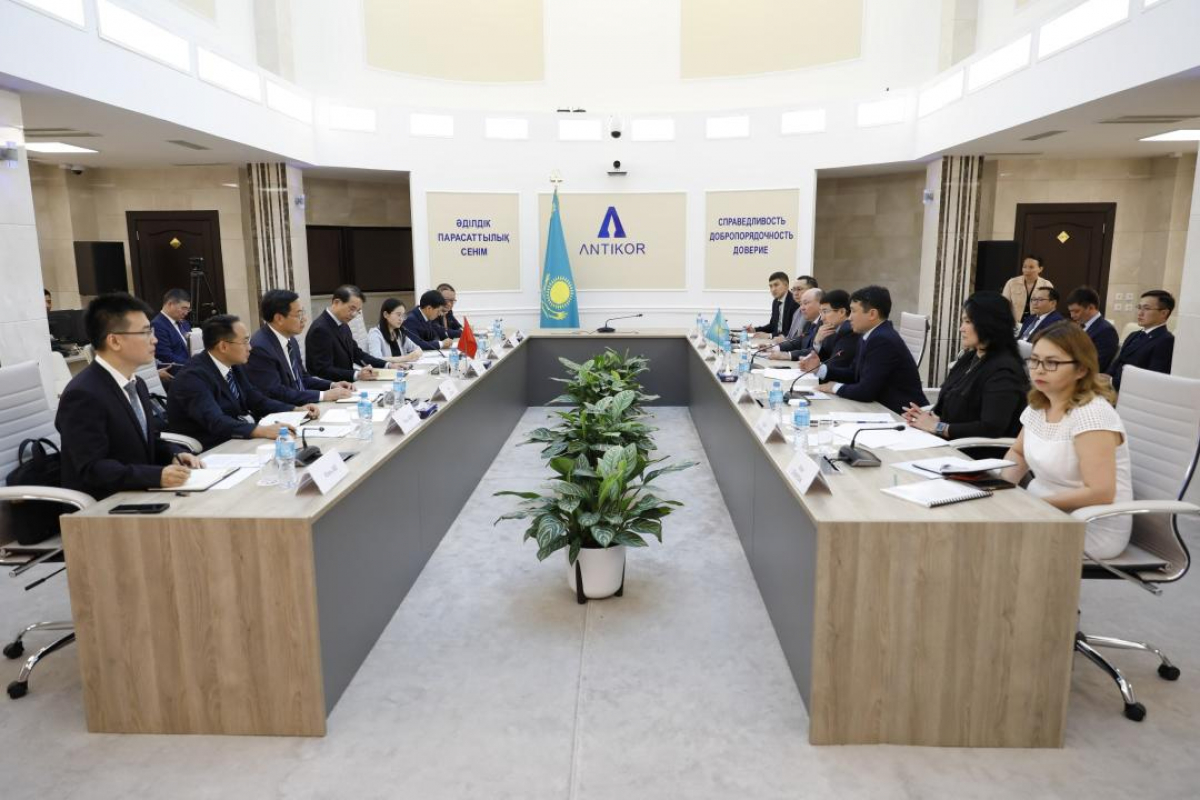 Еліміздің сыбайлас жемқорлыққа қарсы іс-қимыл мәселелері Қытайдан келген делегацияға таныстырылды