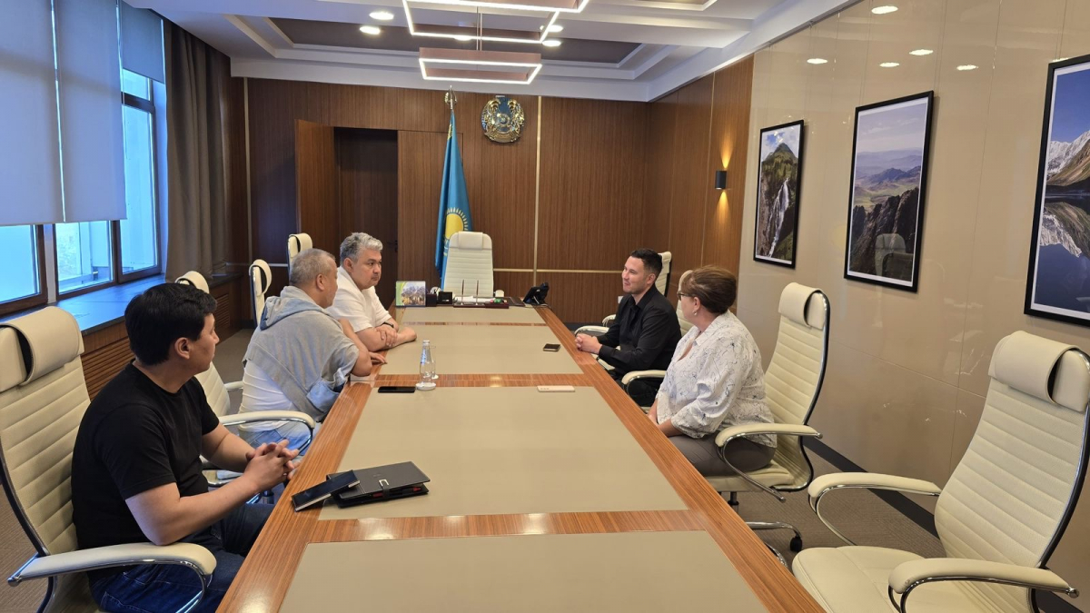 Глава региона поддержал ряд предложений по развитию киноиндустрии в ВКО