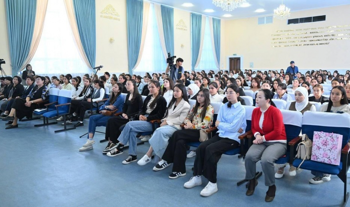 ОТБАСЫ ҚҰНДЫЛЫҒЫ – ҚОҒАМНЫҢ БАСТЫ БӨЛІГІ