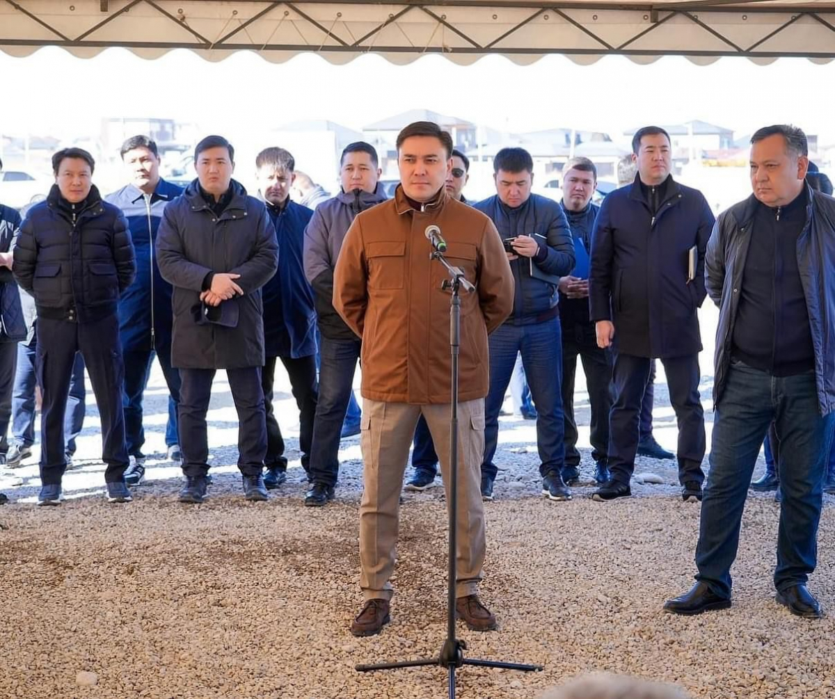 КӨШПЕЛІ КЕЗДЕСУЛЕР КЕСТЕГЕ САЙ ӨТУДЕ