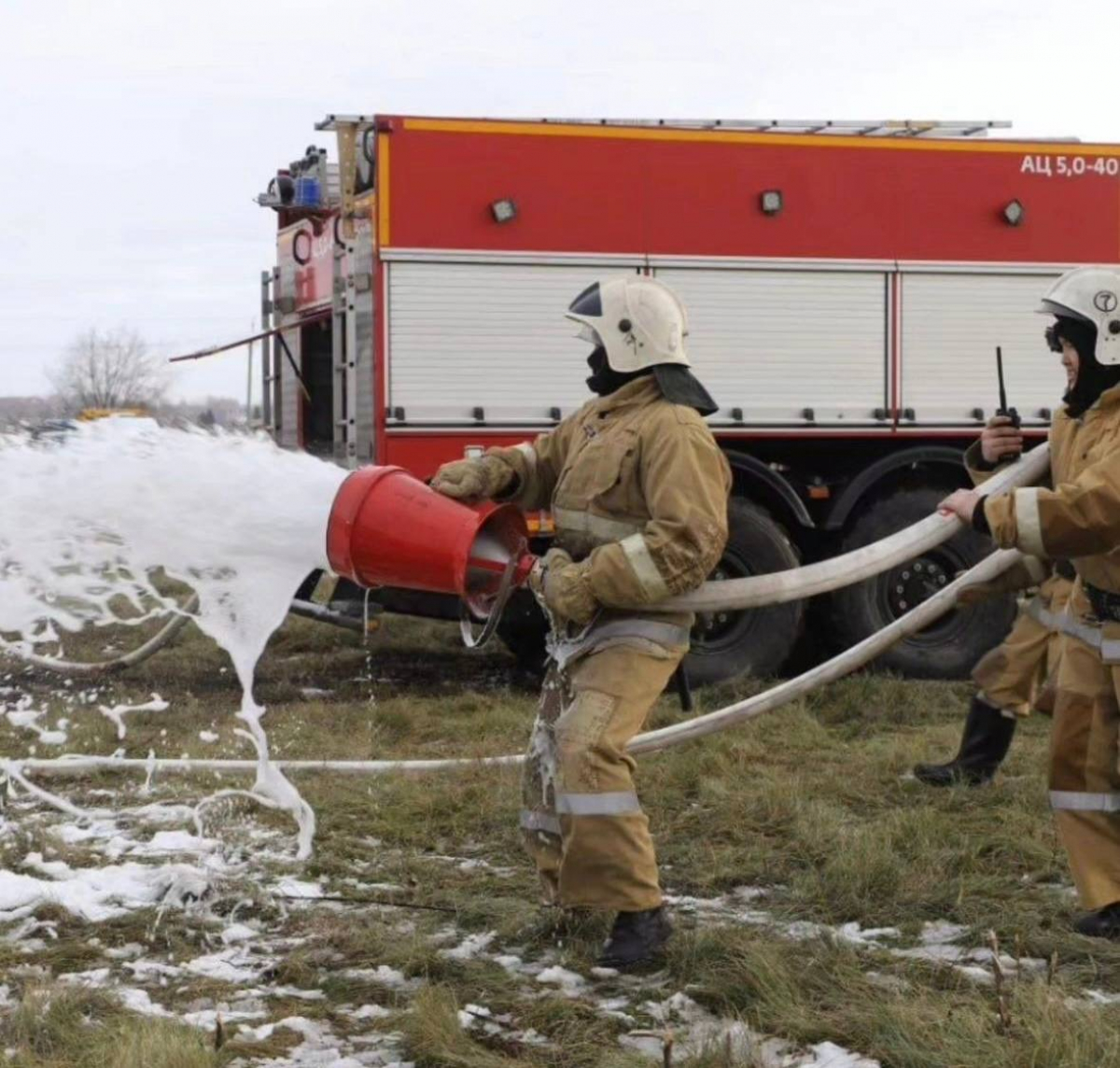 Аким Восточно-Казахстанской области поздравил пожарных и спасателей с профессиональным праздником