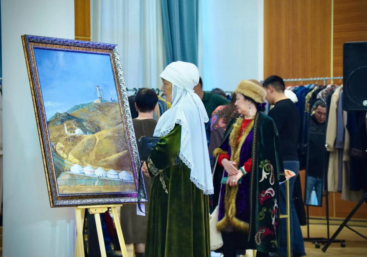 Восток встречает Запад: в Усть-Каменогорске стартовала выставка-ярмарка ремесленников и художников Мангистауской области