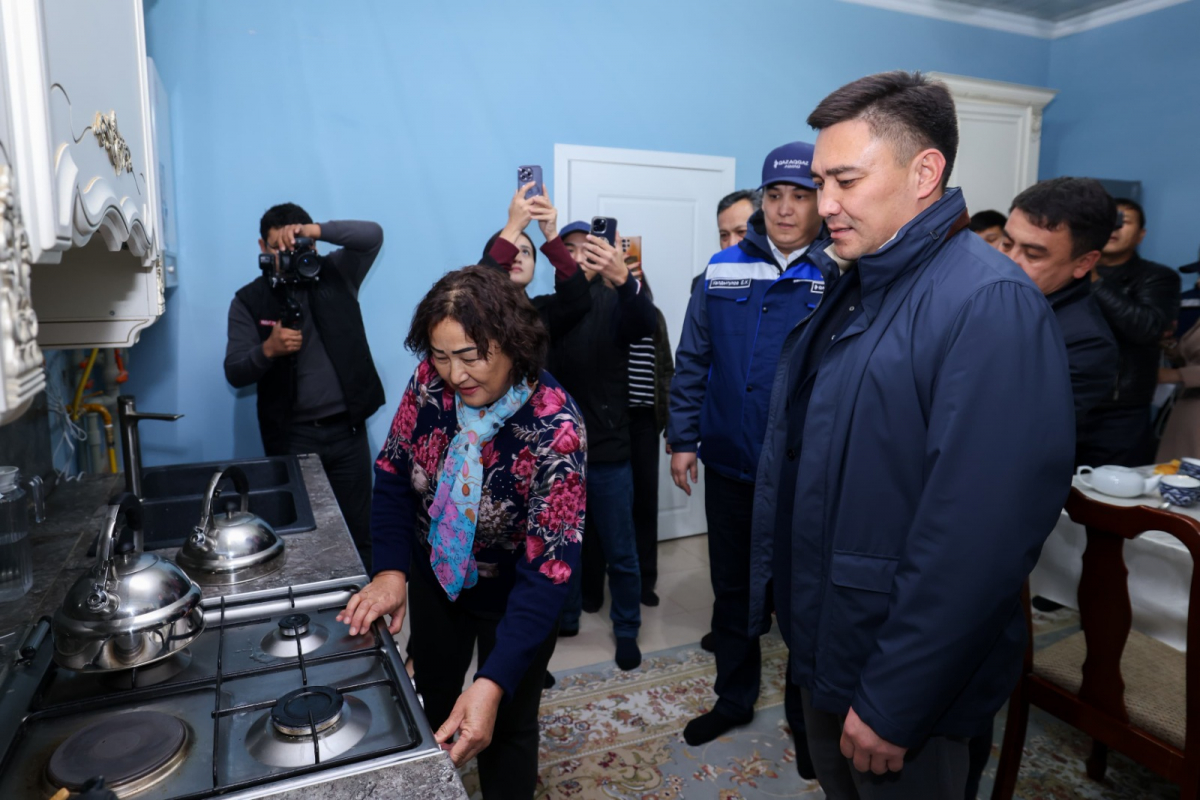 ШЫМКЕНТ: БОЗАРЫҚ ТҰРҒЫН АЛАБЫНА ГАЗ БЕРІЛДІ