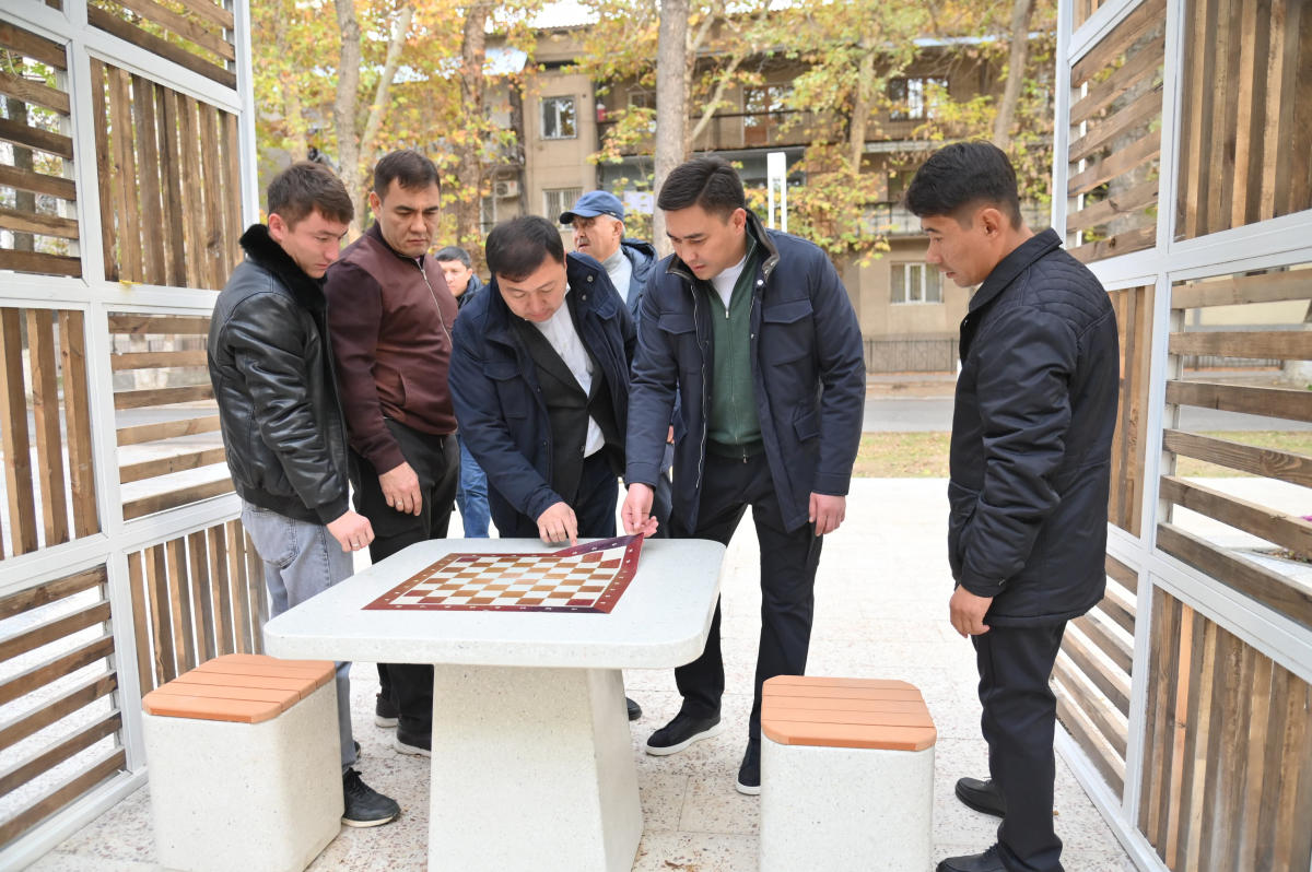 БҮГІН А.ДИВАЕВ КӨШЕСІНДЕГІ ГҮЛЗАР ПАЙДАЛАНУҒА БЕРІЛДІ