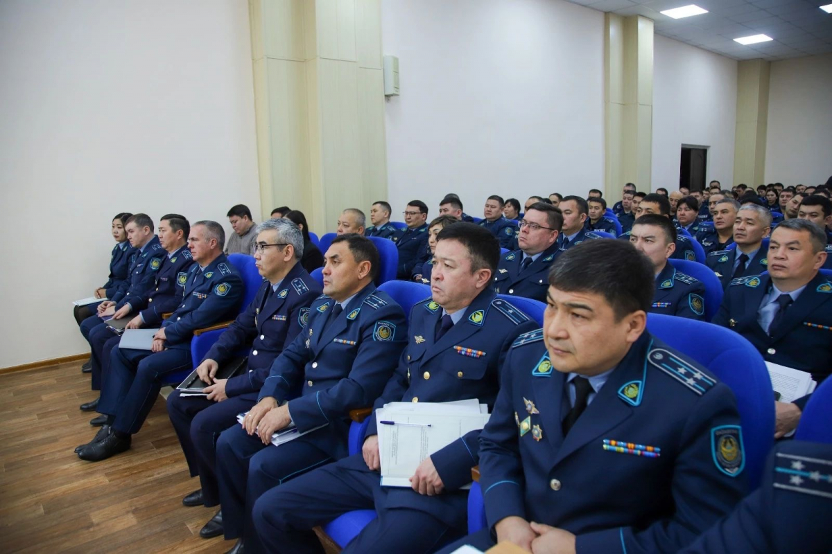 ШҚО әкімі: «Әрбір қызметкердің рөлін айқындап, жасаған еңбектеріне құрмет көрсетуіміз керек»