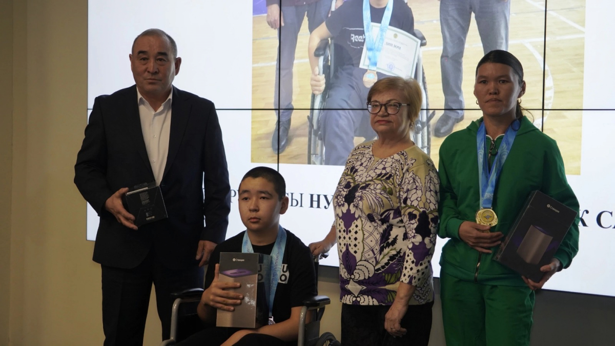 В ВКО наградили особенных спортсменов за достижения и победы