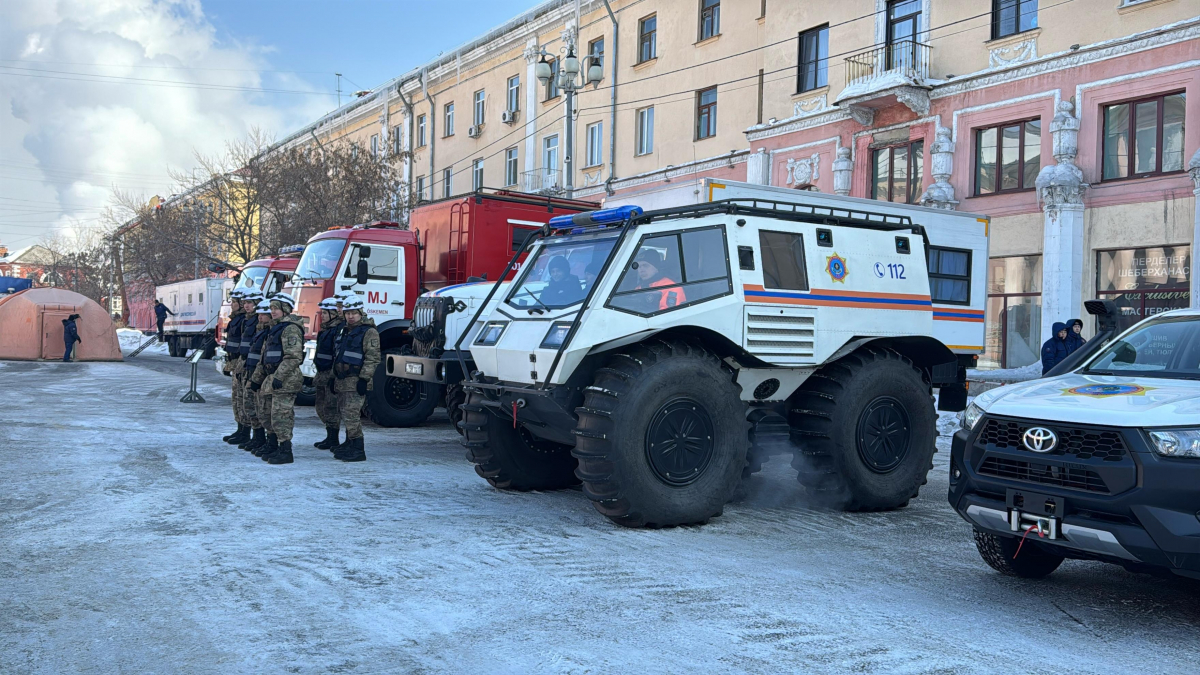 ШҚО Дүниежүзілік Азаматтық қорғаныс күніне арналған техника көрмесі өтті