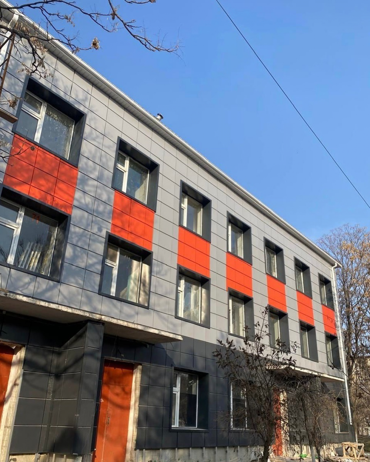 ҚАЛАЛЫҚ ЖҰҚПАЛЫ АУРУЛАР АУРУХАНАСЫНДА ЖӨНДЕУ ЖҰМЫСТАРЫ ҚАРҚЫНДЫ ЖҮРІП ЖАТЫР