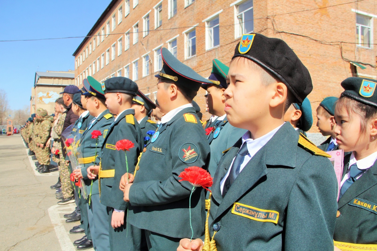 В Усть-Каменогорске  состоялось  чествование  памяти военнослужащих,  погибших на таджикско-афганской границе