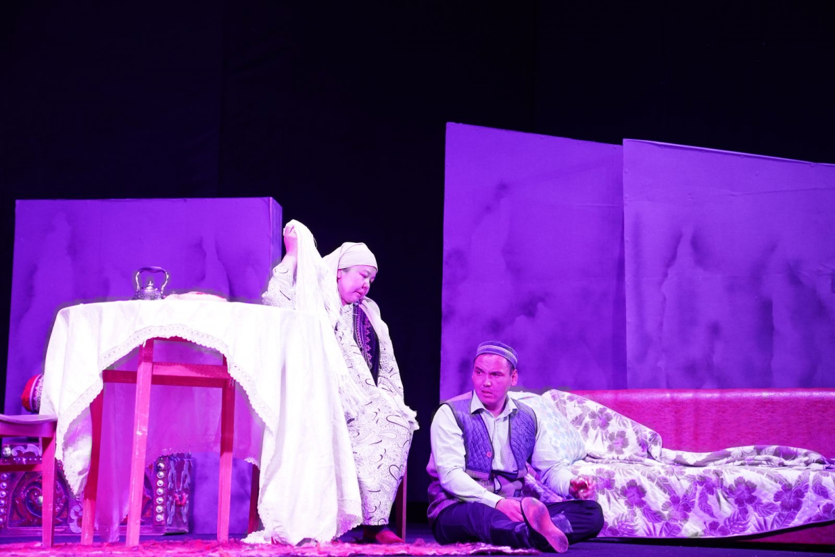 ШЫМКЕНТ ЖАСТАР ТЕАТРЫ АЛҒАШҚЫ ҚОЙЫЛЫМЫМЕН КӨРЕРМЕН ЫҚЫЛАСЫНА БӨЛЕНДІ