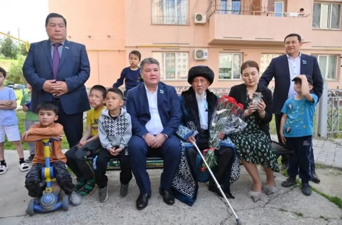 ЖЕҢІС ЖОЛЫН ЖАҚЫНДАТҚАН ҚАҺАРМАН