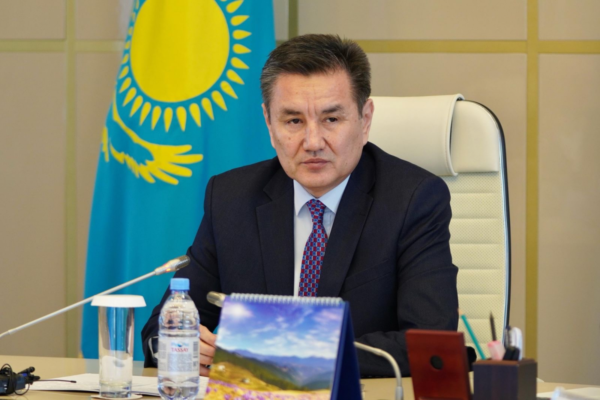 Нұрымбет Сақтағанов ШҚО ҚХА кеңесінің отырысын өткізді