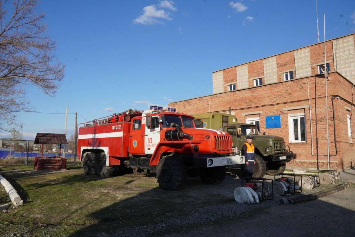 АКИМ ВКО: ЗДАНИЕ ПОЖАРНОЙ ЧАСТИ В П. К.КАЙСЕНОВА БУДЕТ РЕКОНСТРУИРОВАНО