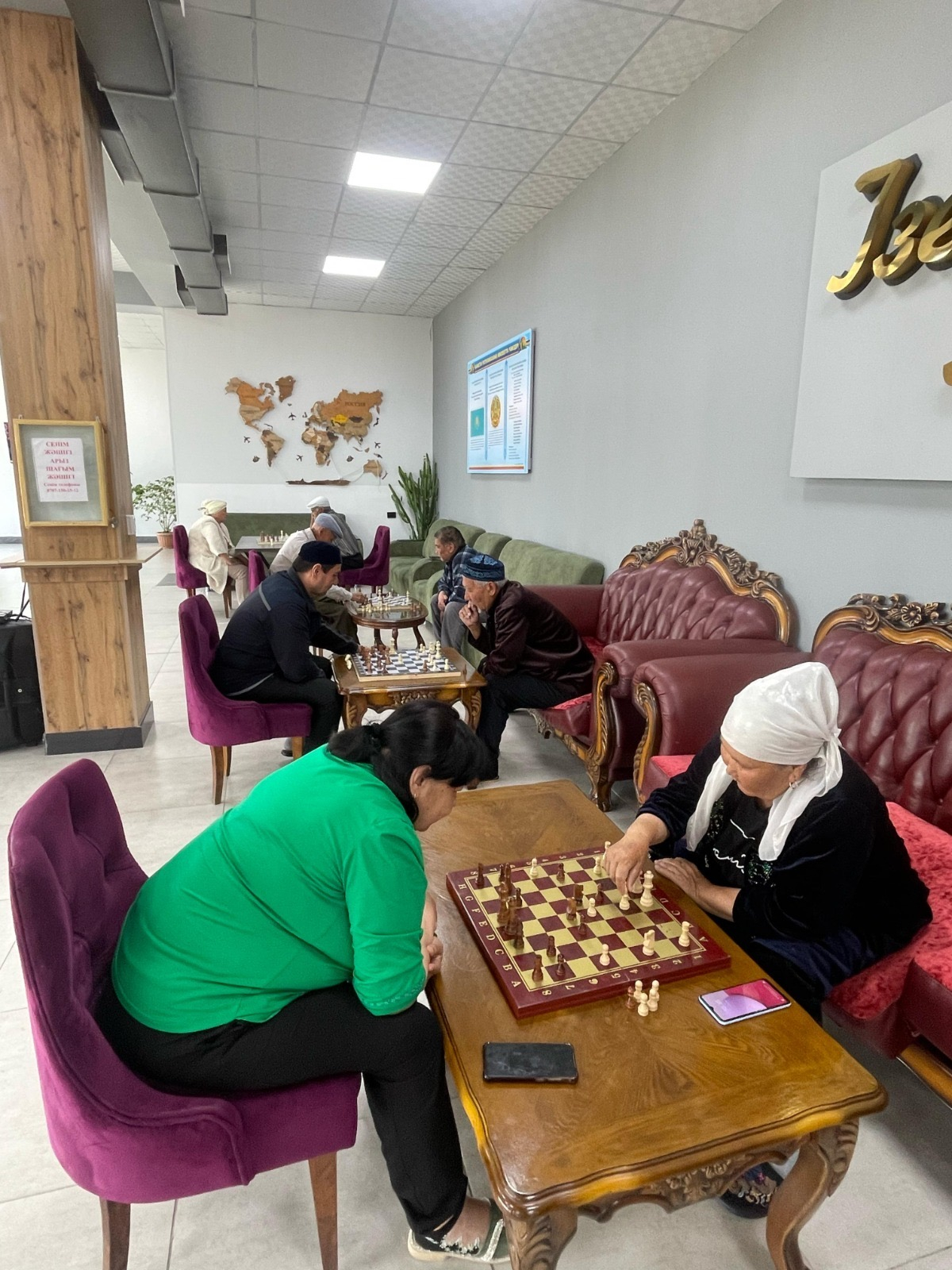 АРДАГЕРЛЕР ШАХМАТТАН ШЕБЕРЛІКТЕРІН БАЙҚАТТЫ