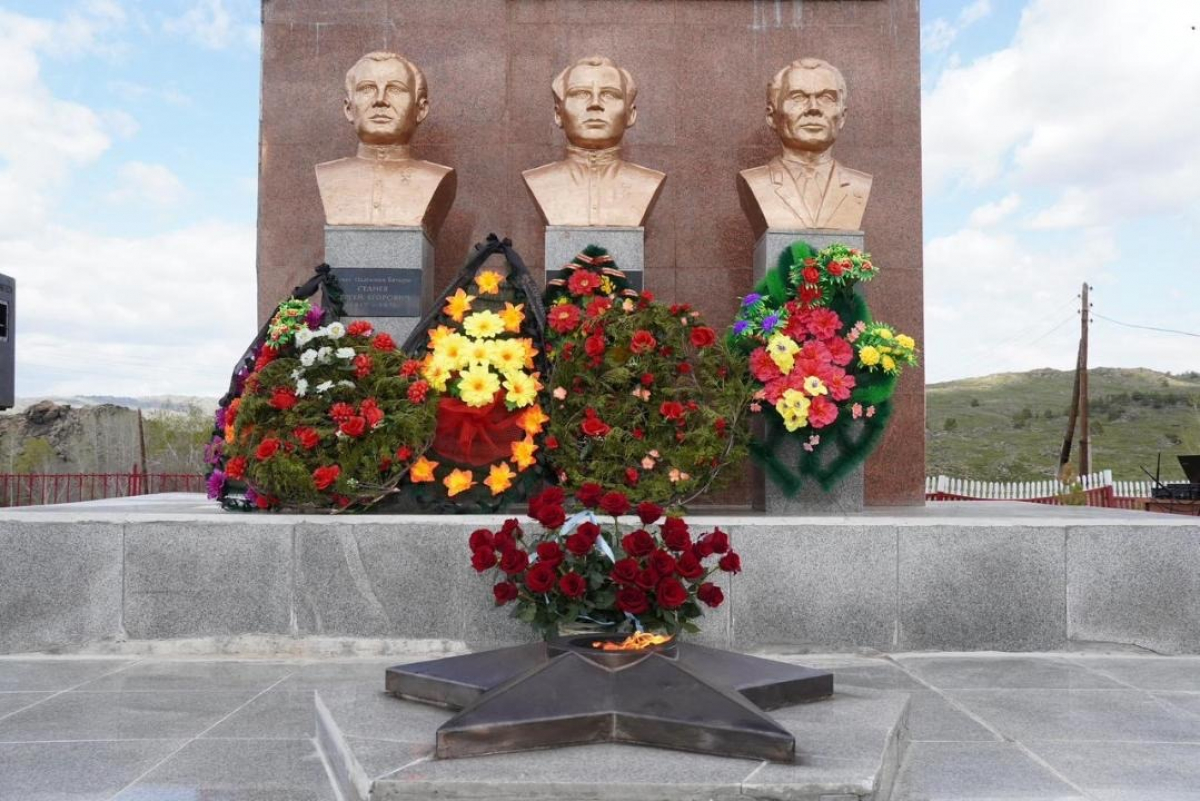 ШҚО - дағы Самар ауданында Подгорное ауылынан шыққан үш Кеңес Одағының Батырына құрмет көрсетілді