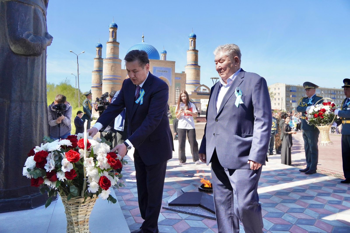 На родине легендарного партизана, писателя - Касыма Кайсенова открыли аллею Героев