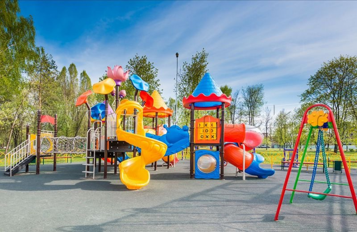 В поселке Жанаарка построят 6 новых детских игровых площадок