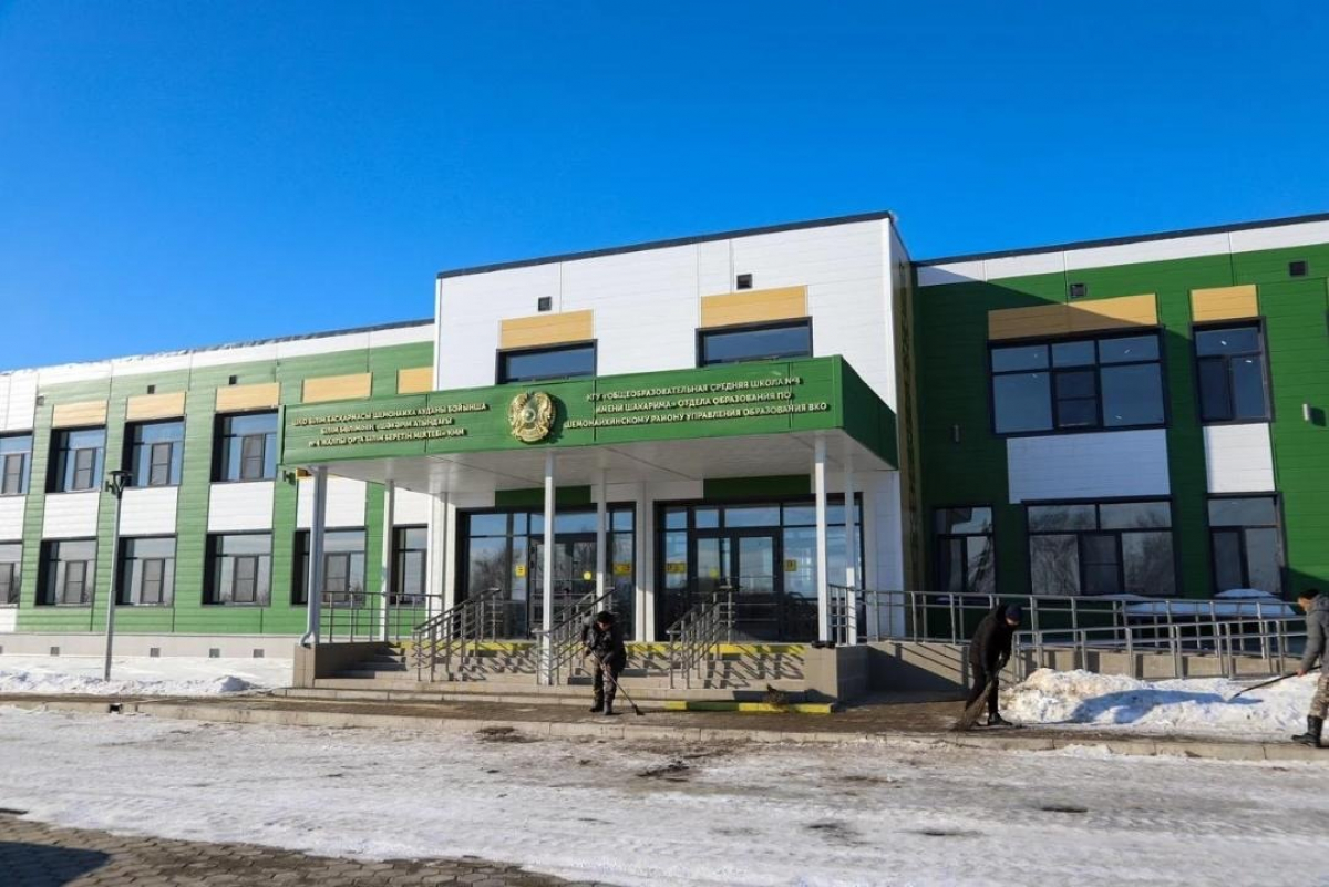 В Восточном Казахстане строятся две школы нового формата — с современными условиями и акцентом на комфорт