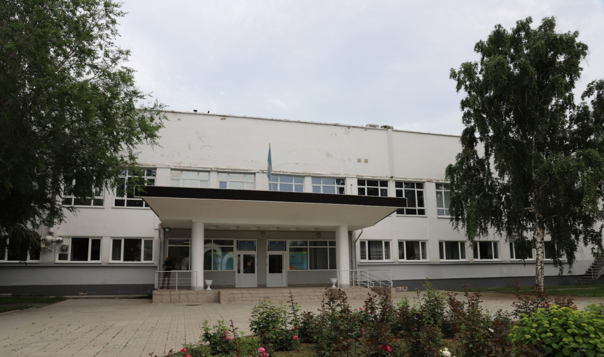 Ескі қабырғаларға жаңа өмір: Өскеменде бұрынғы №1 қалалық аурухана ауқымды түрде жаңғыртылуда