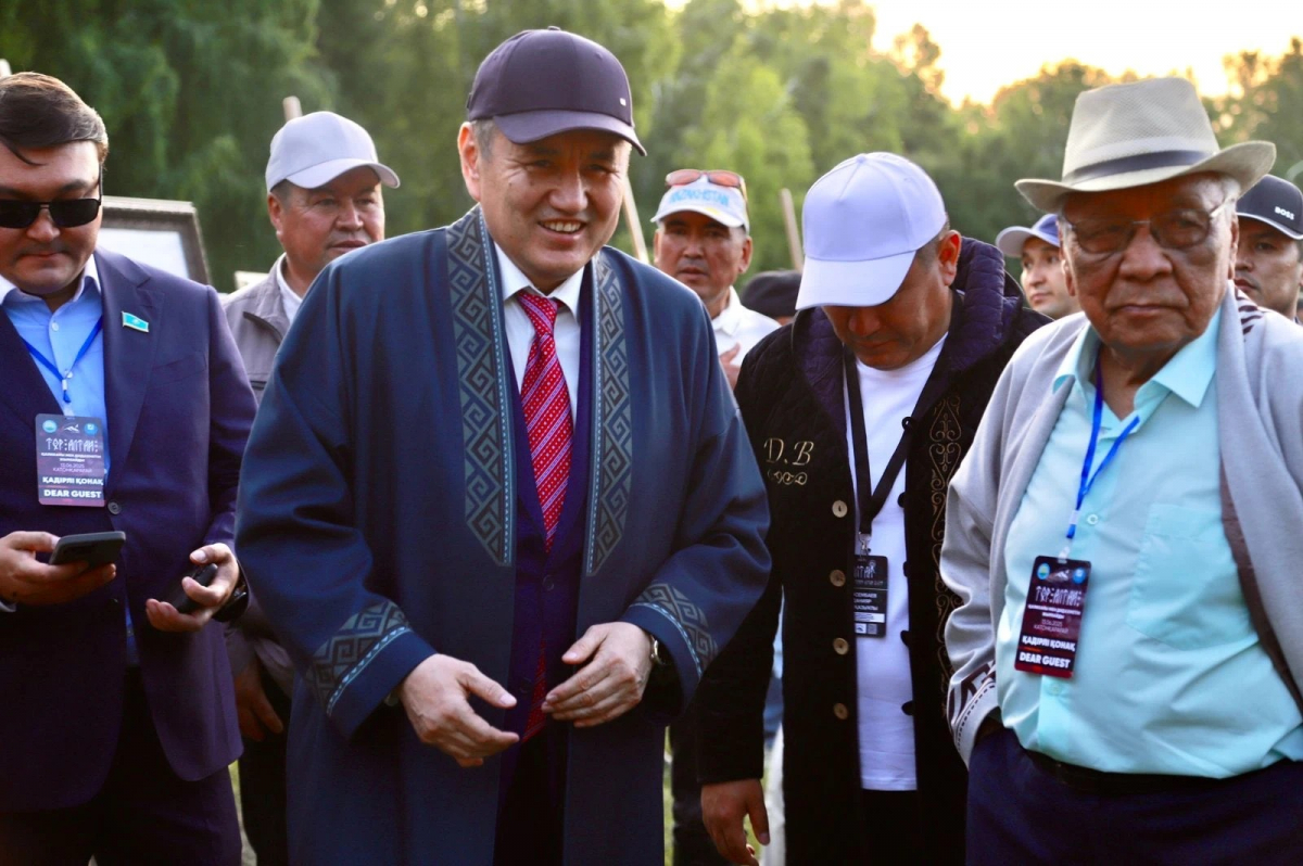 «Алтай – түркі әлемінің алтын бесігі»: рухани мерекенің алғашқы күні тарихи сәттермен өрнектелді