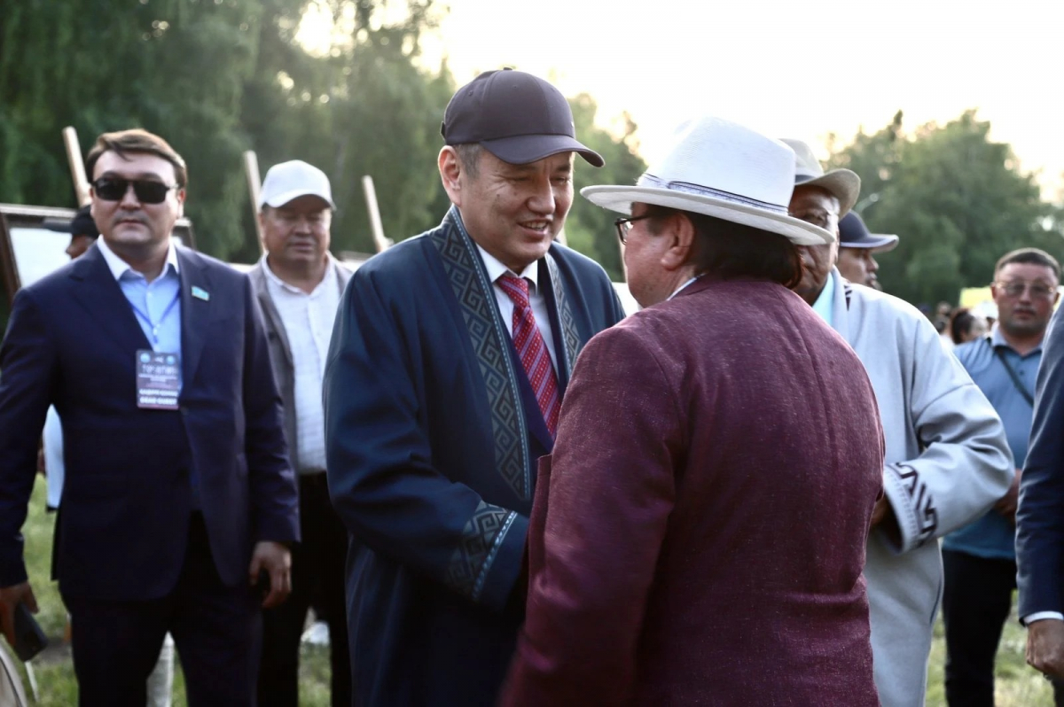 ШҚО әкімі және ҚР Парламенті Мәжілісінің депутаттары Қатонқарағай ауданындағы шекара бөлімшелеріне барды