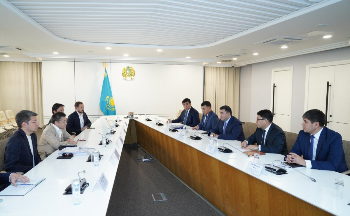 ТҮРКІСТАН ОБЛЫСЫ: МЕТАЛЛ ЗАУЫТЫН АШУ МӘСЕЛЕСІ ТАЛҚЫЛАНДЫ