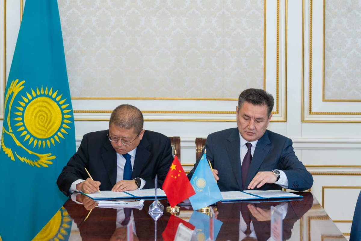 В Восточном Казахстане подписан меморандум о сотрудничестве в сфере переработки промышленных отходов