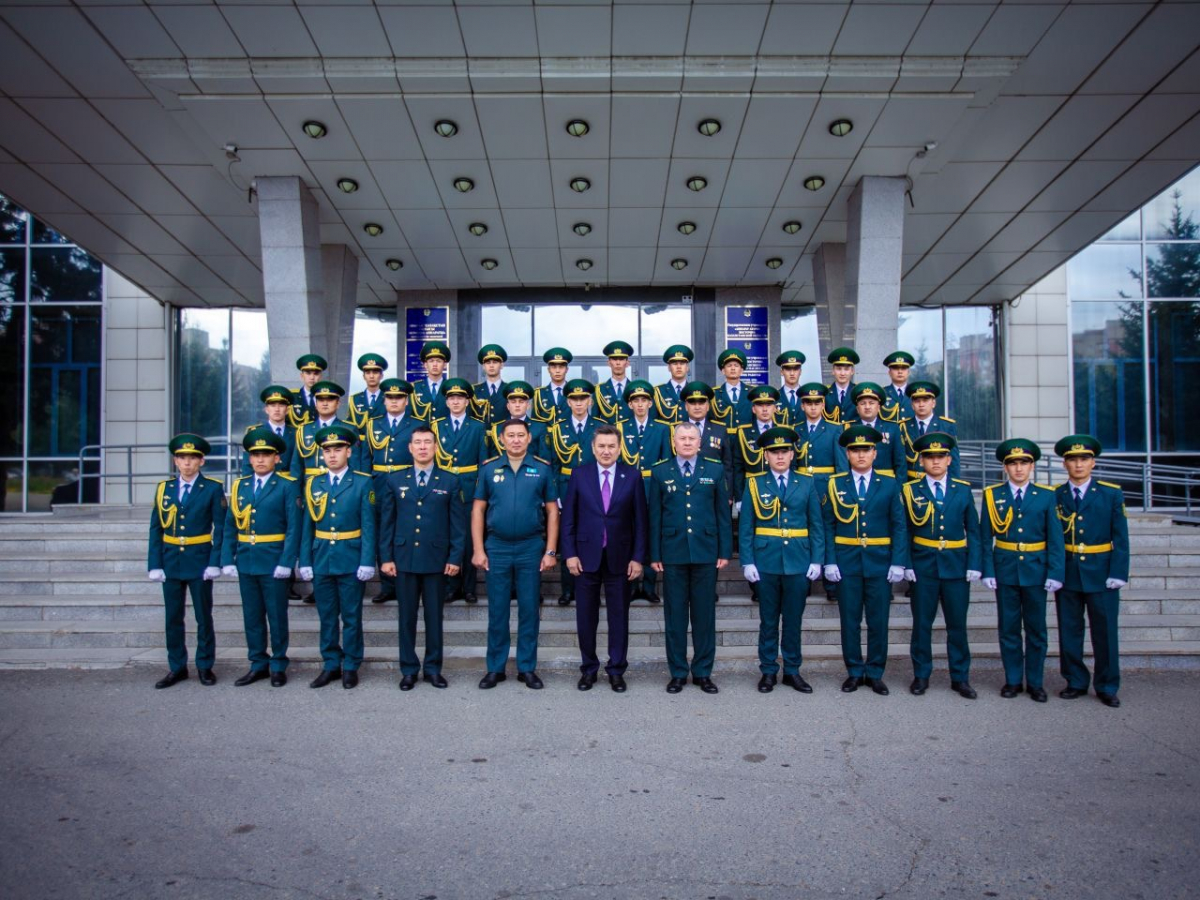 ШҚО әкімі шекарашы офицерлермен кездесу өткізді