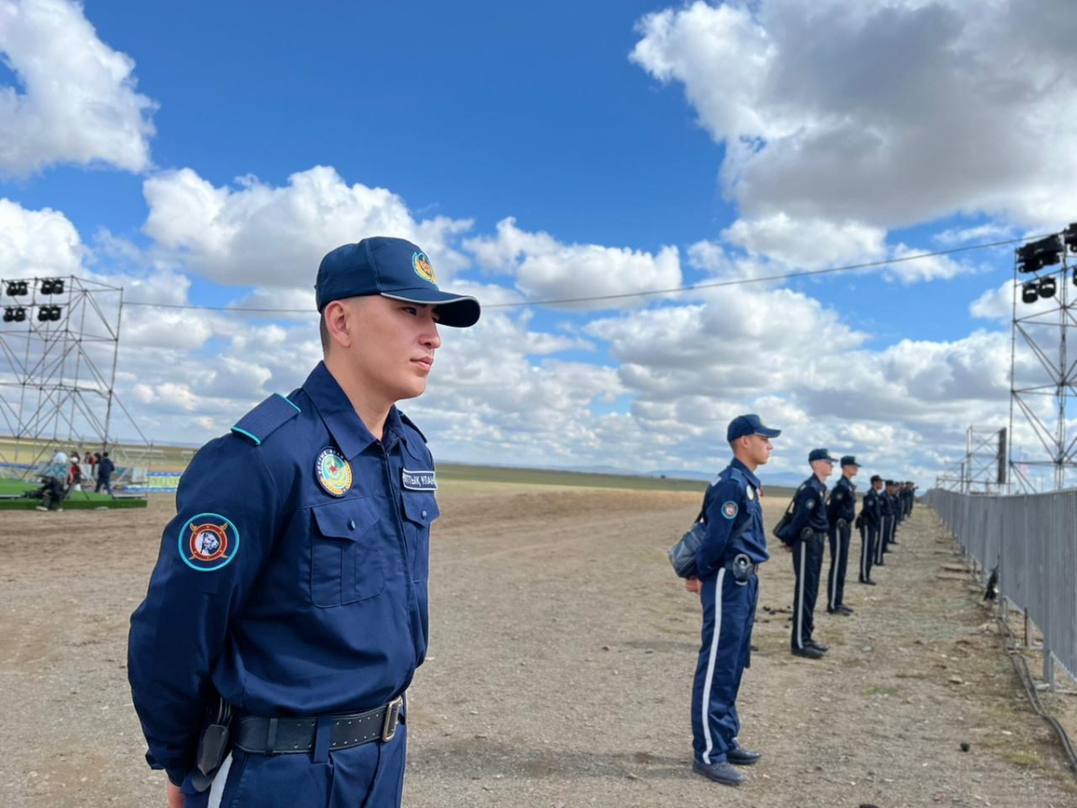 Қарауылдағы заң мен тәртіпті Өскемендік әскерилер қамтамасыз етті