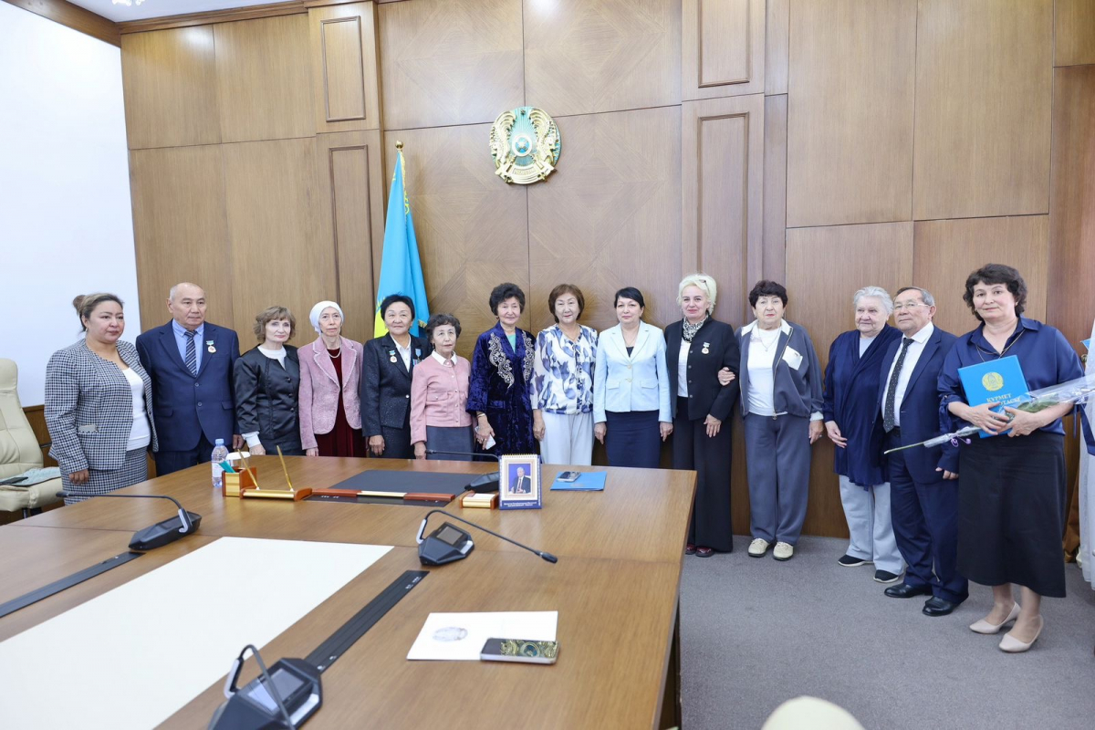 Ұлытау облысында санитариялық-эпидемиологиялық қызмет мамандары марапатталды