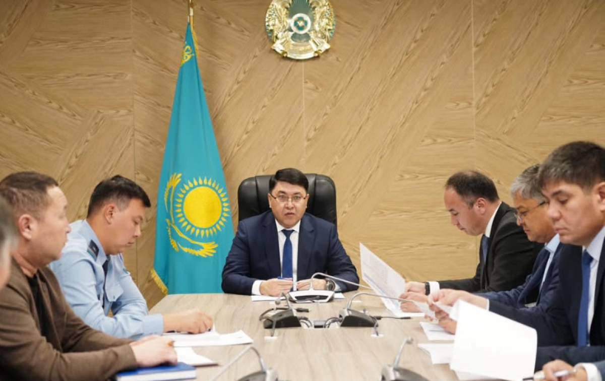 ТҮРКІСТАН ОБЛЫСЫ: ӨҢІР ЭКОНОМИКАСЫН ДАМЫТУ ЖОЛДАРЫ ТАЛҚЫЛАНДЫ