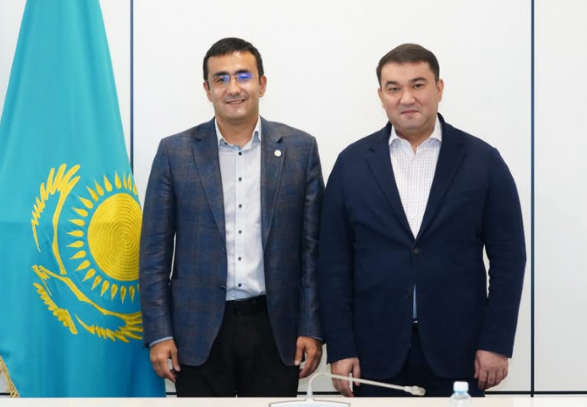 ТҮРКІСТАН ОБЛЫСЫ ӘКІМДІГІ МЕН «БӘЙТЕРЕК» ХОЛДИНГІ БІРЛЕСКЕН ЖОБАЛАРДЫ ЖАЛҒАСТЫРАДЫ