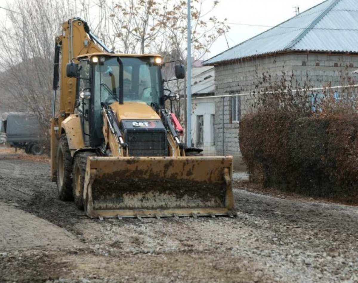 ТҮРКІСТАН ОБЛЫСЫ: КӘРІЗ ЖҮЙЕСІ ЖҮРГІЗІЛГЕН КӨШЕЛЕР ҚАЛПЫНА КЕЛТІРІЛУДЕ
