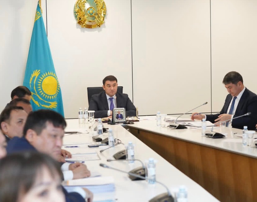 ТҮРКІСТАН ОБЛЫСЫ: ОБЛЫС ӘКІМІ ИНВЕСТОРЛАРМЕН ЖАҢА ЗАУЫТТАР САЛУДЫ ПЫСЫҚТАДЫ