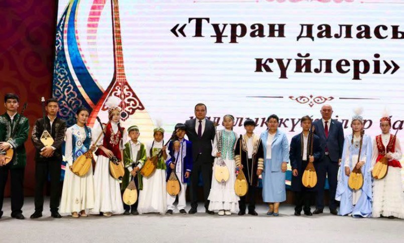 ТҮРКІСТАНДА  «ТҰРАН ДАЛАСЫНЫҢ КҮЙЛЕРІ» АТТЫ КҮЙШІЛЕР БАЙҚАУЫ ӨТТІ