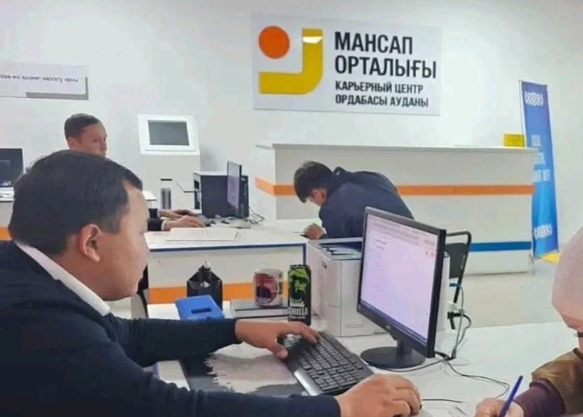 ТҮРКІСТАН ОБЛЫСЫ: ОРДАБАСЫ АУДАНЫНДА БИЫЛ АЛТЫ АЙДА 3 МЫҢҒА ЖУЫҚ ТҰРҒЫН ЖҰМЫСПЕН ҚАМТЫЛҒАН